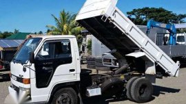 Isuzu Elf 6W Mini Dump Truck NKR 10ft 