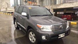 2015 Toyota Land Cruiser 200