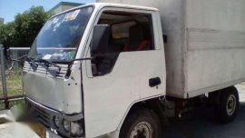Truck Mitsubishi Canter 4W aluminum van