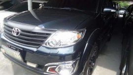 2013 Toyota Fortuner G. Gas AT