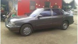 Hyundai Elantra 2004 Gray MT For Sale