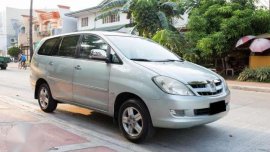 2005 Toyota Innova G AT Silver For Sale