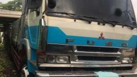 Isuzu Elf nkr Fuso truck 10wheeler