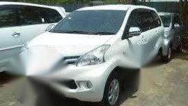 Toyota Avanza J 2014 accent rio vios