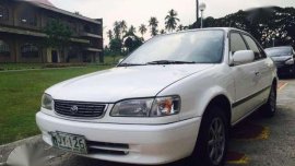 Toyota Corolla GLI 1.6 MT White For Sale