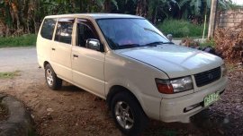 Toyota Revo 2001 revo for sale