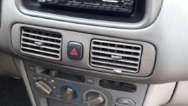 Toyota Corolla LoveLife XE 2001