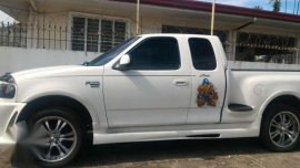 For sale 1999 FORD F150