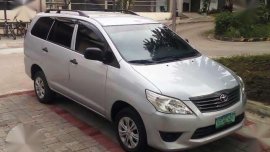 Toyota Innova J