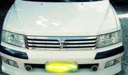 Mitsubishi chariot grandis 1999 model