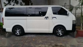 2006 Toyota Hiace Commuter