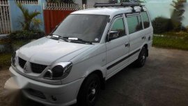 Mitsubishi adventure 2004