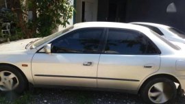 Honda accord vti 2000