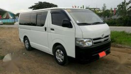 2013 Toyota Hiace Commuter d4d manual diesel