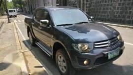 Mitsubishi Strada 2011 glx-v at