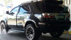 Toyota fortuner 4x4 2007 model but modified to 2010 model