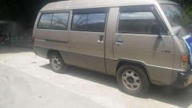 Mitsubishi L300 versa van