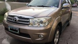 2010 Toyota Fortuner G 2.7VVTI 4x2 AT Gas