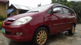 2006 toyota innova G. Top of the line. Diesel manual. Super fresh.