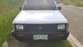 Mitsubishi l200 MT