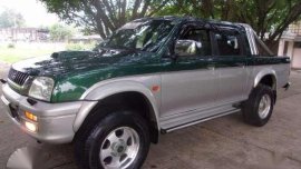 2001 Mitsubishi Strada L200 TDIC 4x4 top of the line