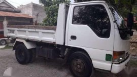 Isuzu Elf Mini Dumptruck