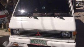 Mitsubishi L300 White Exceed Van