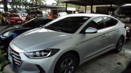 2016 Hyundai Elantra 1.6 GL M.T.