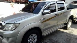 1 day Sale sale May 11 2009 Toyota Hilux for 625k