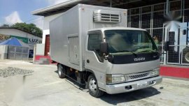isuzu elf giga jpn surplus 14ft alum van