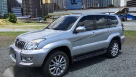 2004s Toyota Land Cruiser Prado