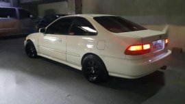 Honda civic coupe em1