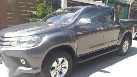 2017 Toyota Hilux 2.4G Gray Automatic 