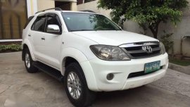 2005 Toyota Fortuner