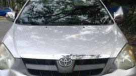 For sale 2005 Toyota Innova