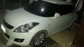 Suzuki Swift 2011 White MT For Sale