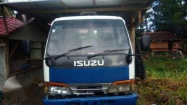 Isuzu giga elf