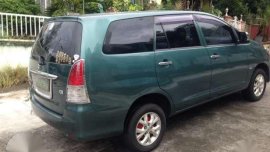 toyota innova 2010