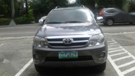 2006 toyota fortuner