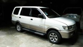 2002 Isuzu Crosswind XTO AT White