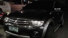 Mitsubishi Strada 4x4 GLS-V Black 