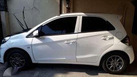 Honda Brio S 2015 MT White For Sale