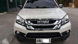 Isuzu Mu-X LSA 2015 AT White 
