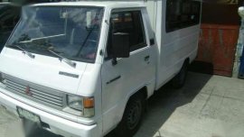 Mitsubishi L300 FB 1990 White