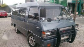 Honda accord XLT jeep 4dr5 L300 van 97 mdl