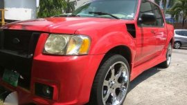 Ford Explorer Sport Trac 4x4 Automatic 