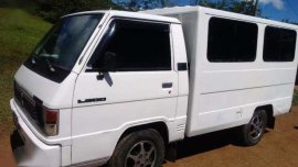 Mitsubishi L300 FB 2004 model