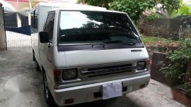 Mitsubishi L300 2006