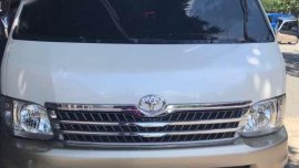 2010 Hiace Super Grandia