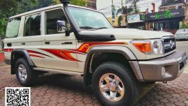 2017 Toyota Land Cruiser Manual Diesel well maintained